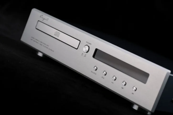 Cayin CS-55CD DAC, vue 2