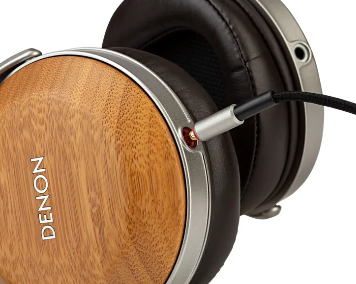 Denon AH-D9200, vue 3