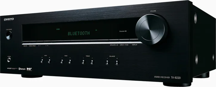 Onkyo TX-8220, vue 3