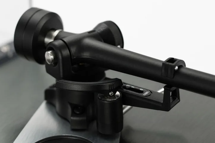 Rega Planar 3 RS Edition (Rega Special), vue 3