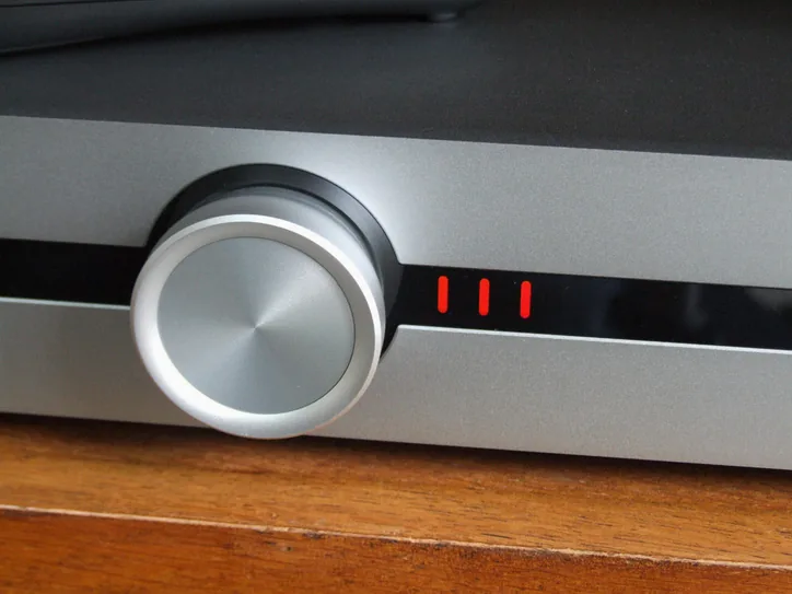 Roksan Attessa BluOS, vue 3