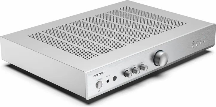 Rotel A-8, vue principale