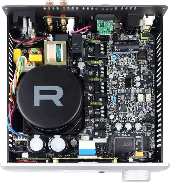 Rotel DX-5, vue 4