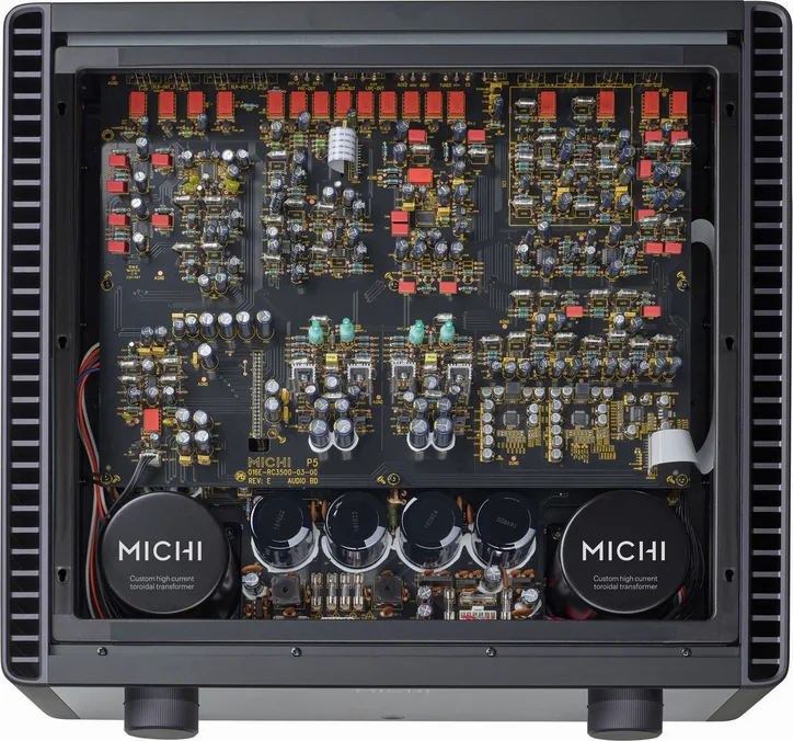 Rotel Michi P5 Series 2, vue 4