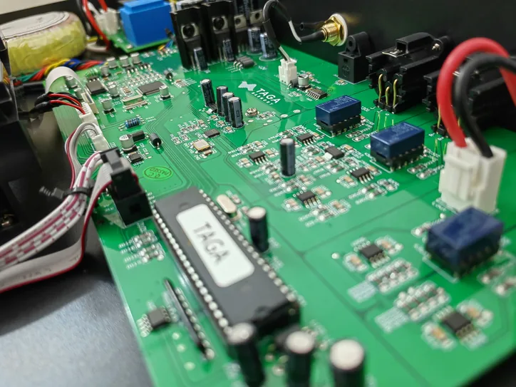 Taga Harmony TCD-50, vue 4