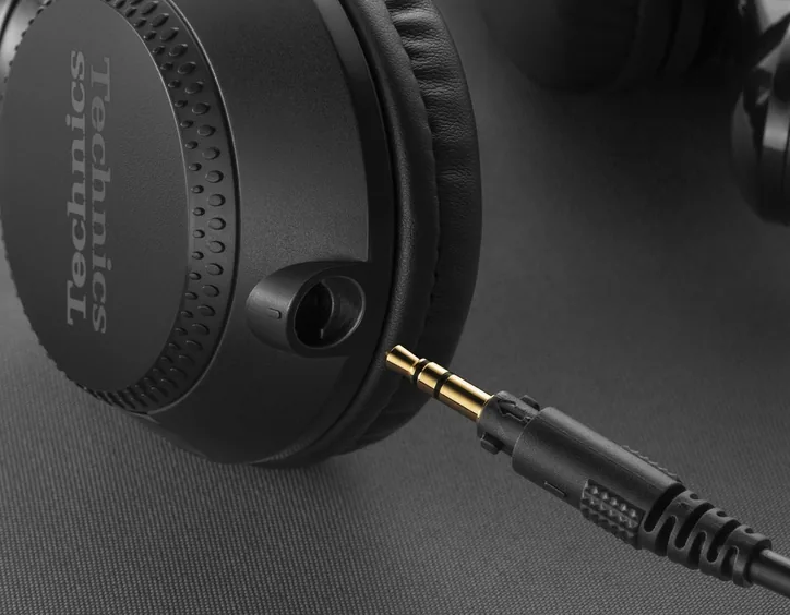 Technics EAH-DJ1200EK, vue 3