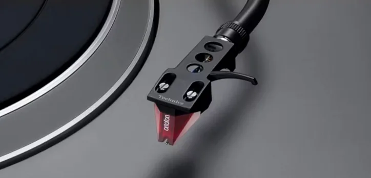 Technics SL-1500CSE-H, vue 3