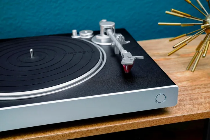Victrola Hi-Res Carbon, vue 3